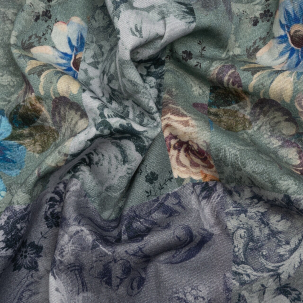 1 Yard Blue Floral Patchwork Brushed Stretch Cotton Twill Fabric